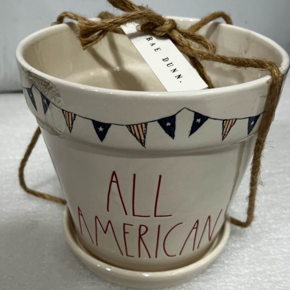 Rae Dunn ALL AMERICAN 8" Ceramic Flower Pot Planter with Flag Banner July 4th
